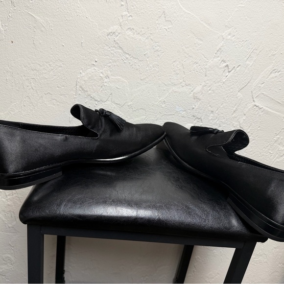 Elegant Black Tassel Loafers for Men main image 7